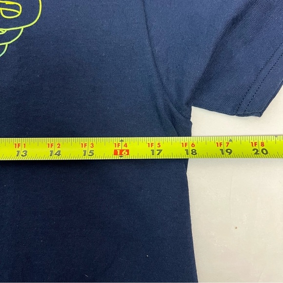 NWT LEVI’S STRAUSS Men’s Pullover Tee Shirt Sz Medium Blue W/Multi Color Graphic - Picture 7 of 8